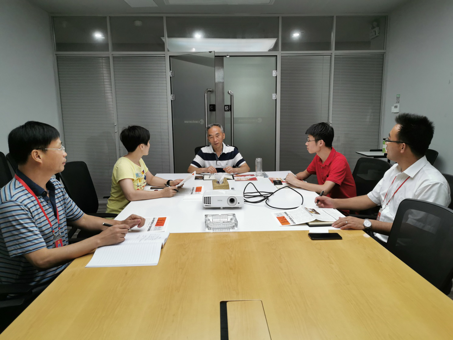 抓教育守初心  擔使命促經(jīng)營